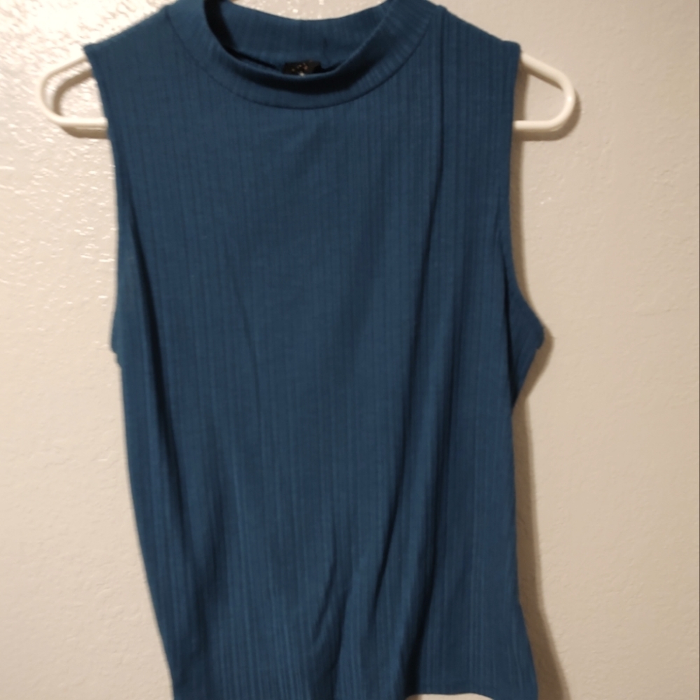 Sleeveless Women's Top